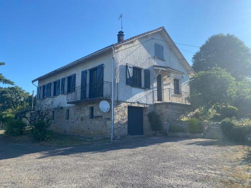 Servieres-le-Chateau Casa | Chez Nono et Nana