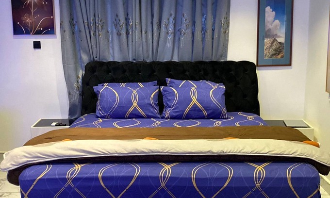 Kokrobite Apartamento | Chic 1-bedroom apartment in fabulous Kokrobite with AC