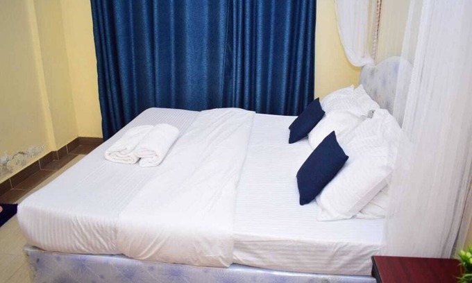 Kileleshwa Apartamento | Chic 1-bedroom apartment in Nairobi with fitness room near CBD-Moon valley