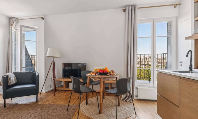 Enfants-Rouges Apartamento | Chic 1BR in the Heart of Le Marais - Bretagne