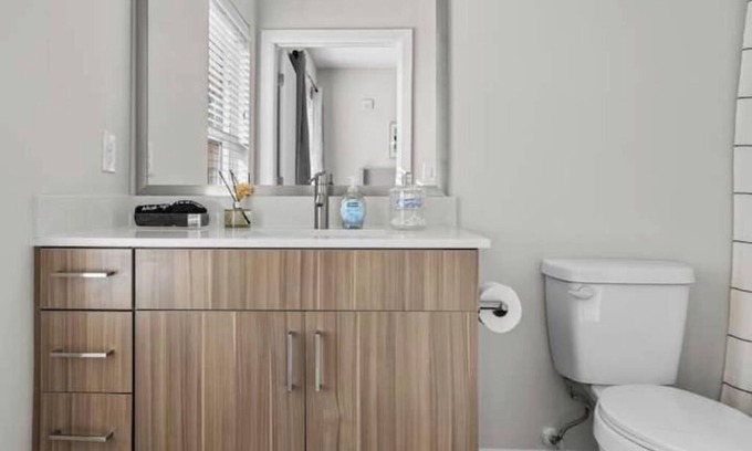 The Gulch Apartamento | Chic 1BR Steps from The Gulch & Broadway