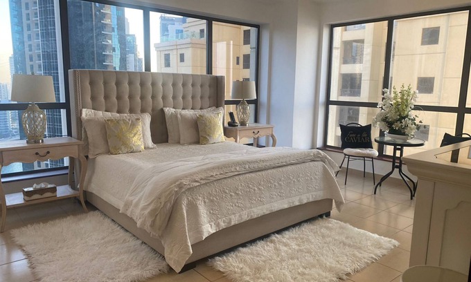 Al Sufouh 2 Apartamento | Chic 2-bedroom apartment on the vibrant JBR BEACH with full seaview