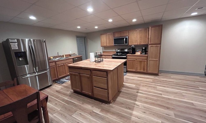 Newnan Apartamento | Chic 2-bedroom apartment with WiFi, AC in the fabulous Newnan countryside