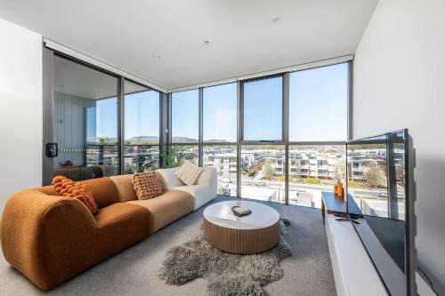 Phillip Apartamento | Chic 2 Bedroom Escape with Premium Amenities