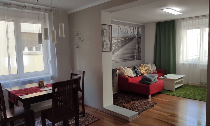 Gries Apartamento | Chic 2-room apartment between train station and city center