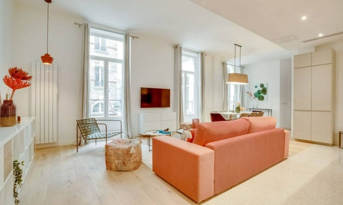 Quartier de la Folie-Mericourt Apartamento | Chic 3-Bedroom Apartment in the Heart of Paris