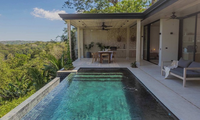Santiago Casa | Chic 3BR Private Terrace & Nature Views