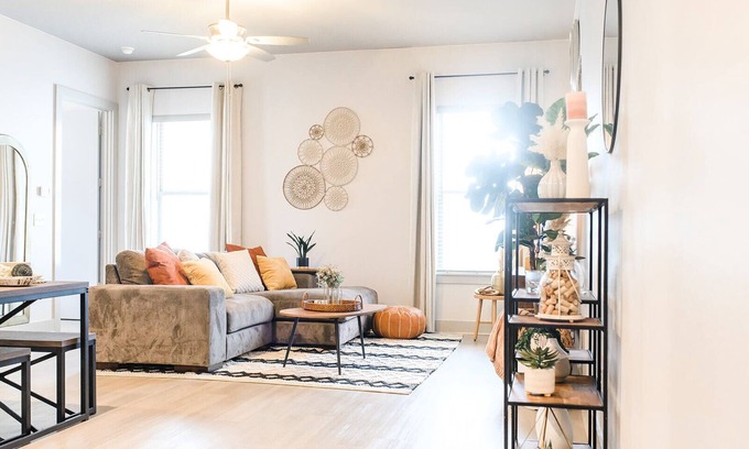 Fort Worth Apartamento | Chic Beauty by Medical District