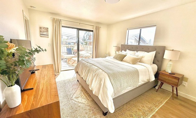 Oakmore Apartamento | Chic & Cozy Oakland Getaway!