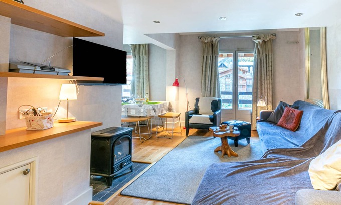 Val-d'Isere Apartamento | Acogedor dúplex con wifi, estacionamiento y balcón en Val-d'Isère