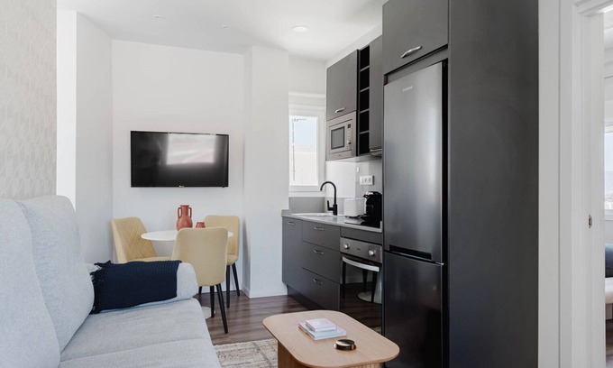 El Ejido Apartamento | Chic El Ejido 1BR w/ Elevator, near Shops, by Blueground