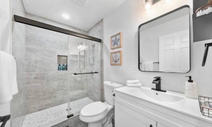 Bonita Casa | Chic & Fresh 2BSuite in Glendora