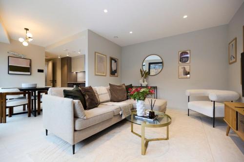 Kensal Green Apartamento | Chic London Living Upscale 2BR Home with Style