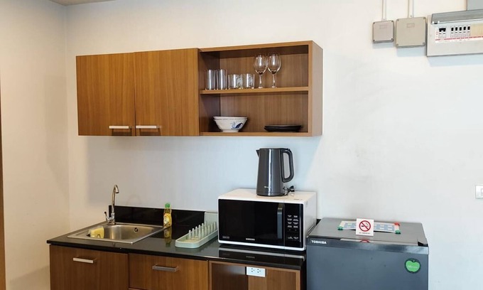Khlong Tan Apartamento | Chic Low Rise Studio with fitness room, WiFi in vibrant Thonglor-Ekamai