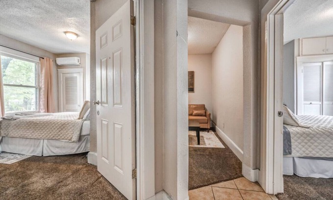 Midtown Apartamento | Chic Midtown Apartment Near Zoo, Park and Museums