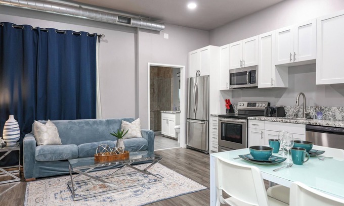 Cortez Hill Apartamento | Chic One bedroom near Little Italy downtown San Diego