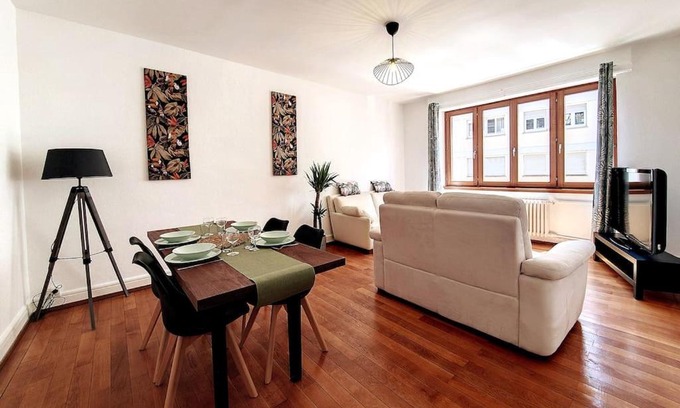 Krutenau Apartamento | CHIC - Proche Hypercentre - Rénové - Lumineux