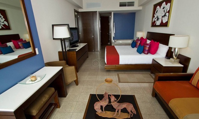 Zona Hotelera Complejo | Chic resort in fantastic San José del Cabo