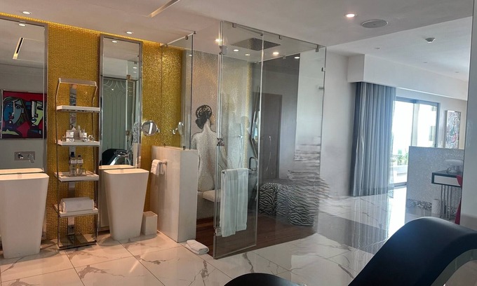Cancun Complejo | Chic resort with unique interior and plunge pool in fabulous Cancún