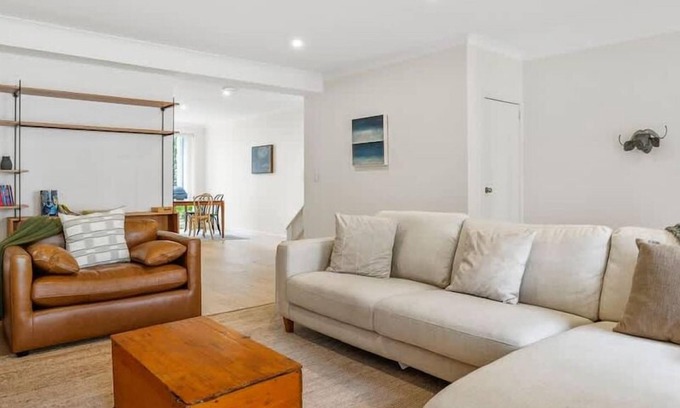 Richmond North Casa | Chic Urban Oasis in Richmond