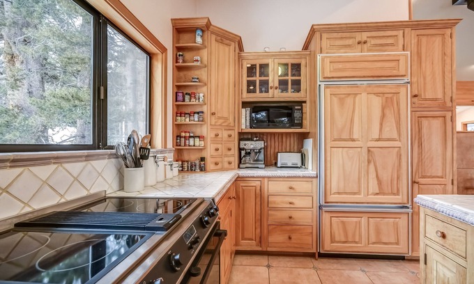 West Meadows Casa | Plumas De Pollo Duplex