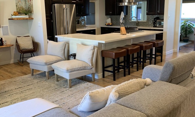Camelback East Casa | CHIEFS? EAGLES? Welcome Super Fans!