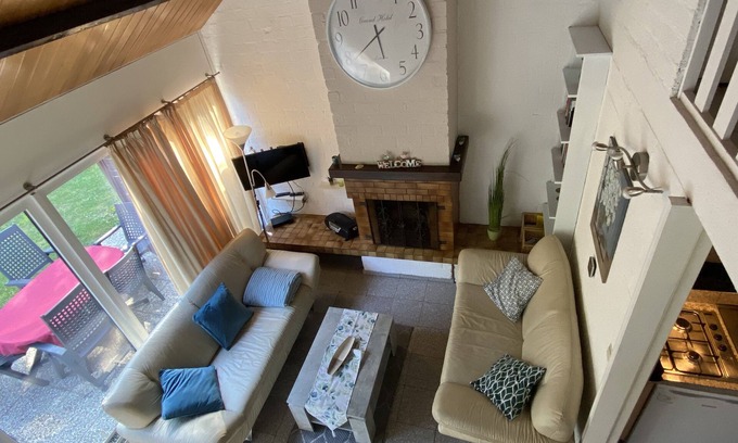 Bruinisse Casa | Child-friendly comfort house, corner plot, by the sea, available from 17.8.-26.8.2025