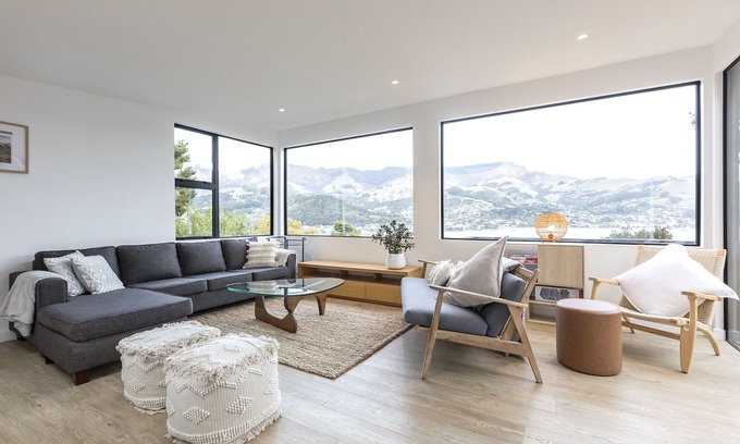 Akaroa Casa | Children's Bay Exclusive - Akaroa