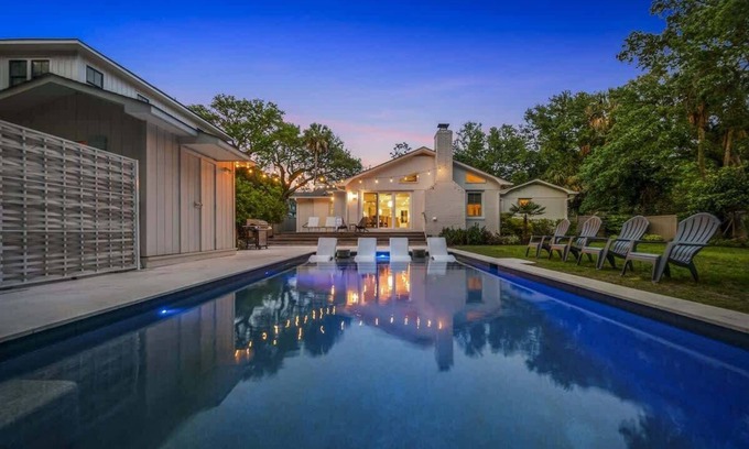 Isle of Palms Casa | Chilled Private Pool! - Pets Considered - Isle of