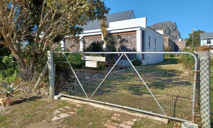 Pringle Bay Casa | Chillilabombwe