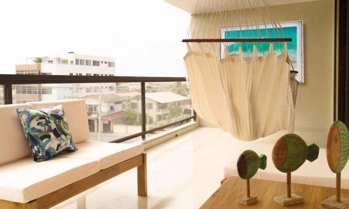 Salinas Apartamento | Chipipe Salinas Beach Apartment w Parking