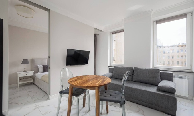 Mirow Apartamento | Chmielna Downtown Apartment