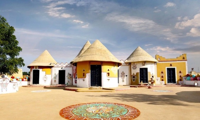 Jaisalmer Otro | Chokhi Dhani Desert Camp