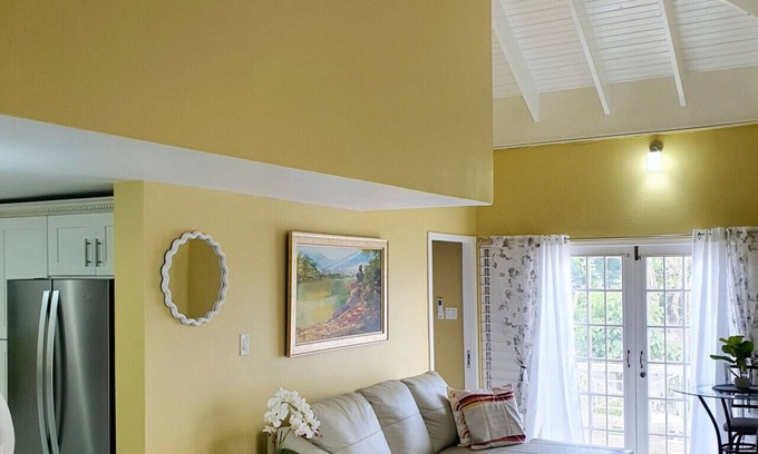 Barbican Apartamento | Choose To Be Happy @ The Seville #C4 [2-Bedroom]