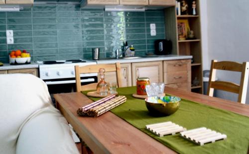 Archanes-Asterousia Apartamento | Chrismma 1-Bed Apt with Private Yard & Parking