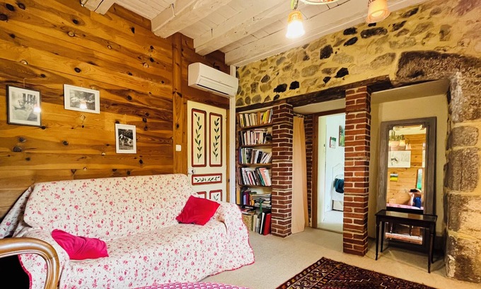 Saint-Mamet-la-Salvetat Casa | Christine's B&B