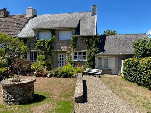Saint-Germain-des-Vaux Cama Y Desayuno | Christina's Cottage