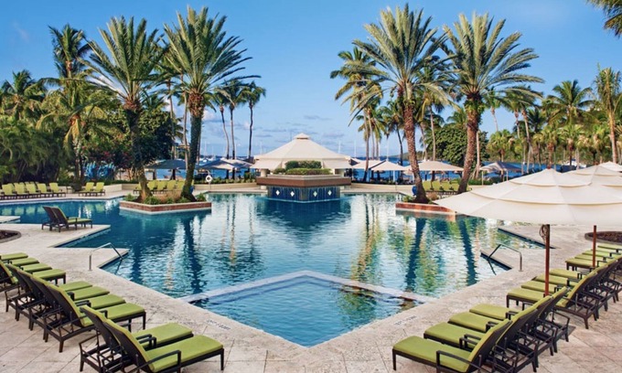 Estate Pastory Complejo | Christmas Week on Beach Westin St. John Resort, 1 Bedroom/2 Full Baths, Sleeps 4