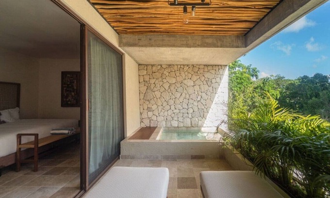 Tulum Condominio | Chul Romantic retreat in the jungle + Beach Club