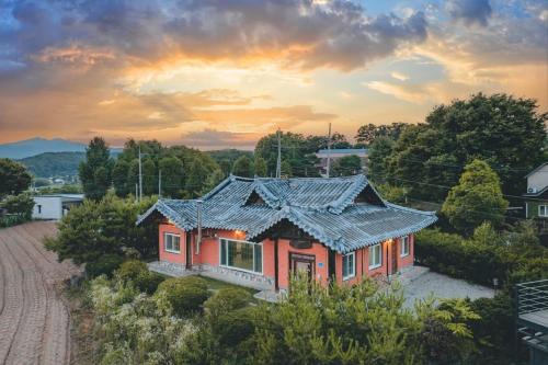 Chuncheon Casa | Chuncheon Viandante Dokchaehanok