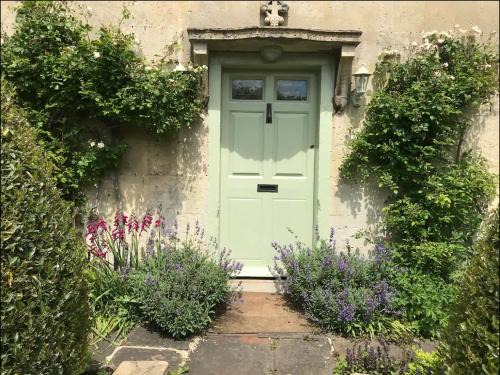 Corston Casa | Church Cottage
