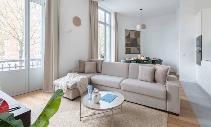 Ukkel Apartamento | Churchill II - Dos Habitaciones Piso, Capacidad 6