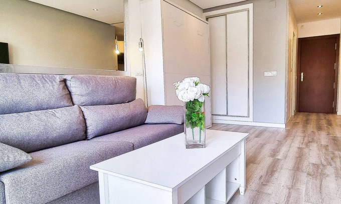 Marbella Seafront Promenade Apartamento | Cibeles 904. Modern Studio with Sea Views in Marbella centre.