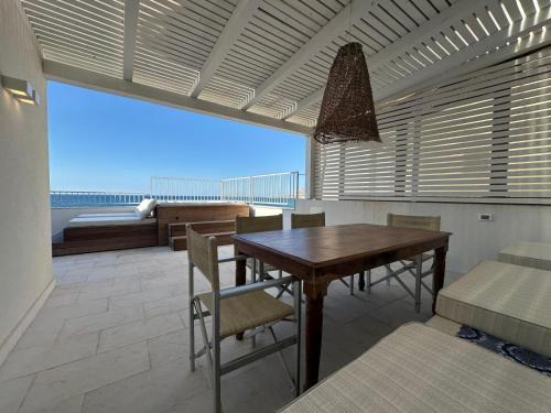 Trapani City Centre Apartamento | CIELOMARE RESIDENCE APARTMENT INFINITE BLUe