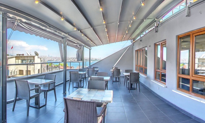Kabatas Hotel | Cihangir Palace