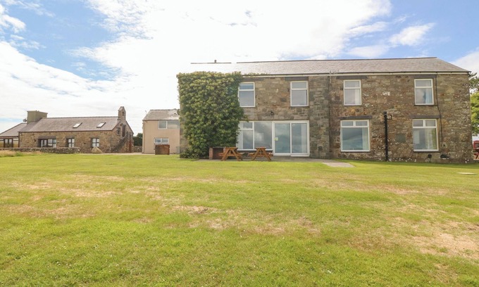 Bwlchtocyn Cabaña | CIM CANOL, pet friendly, character holiday cottage in Abersoch