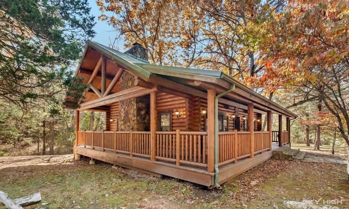 Eureka Springs Cabina | Cinnamon Valley - 'La Espadaña'