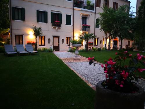 Santa Croce Casa | Cinqueteste Luxury Home