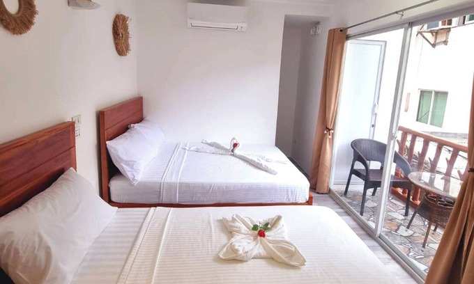 Balabag Apartamento | CiNta Hotel - Triple Room with Balcony