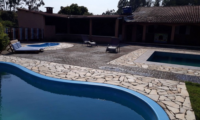 Munhoz Casa | circuito de las aguas al lado de Socorro, Piedra Bela, Aguas de Lindóia y Serra N.